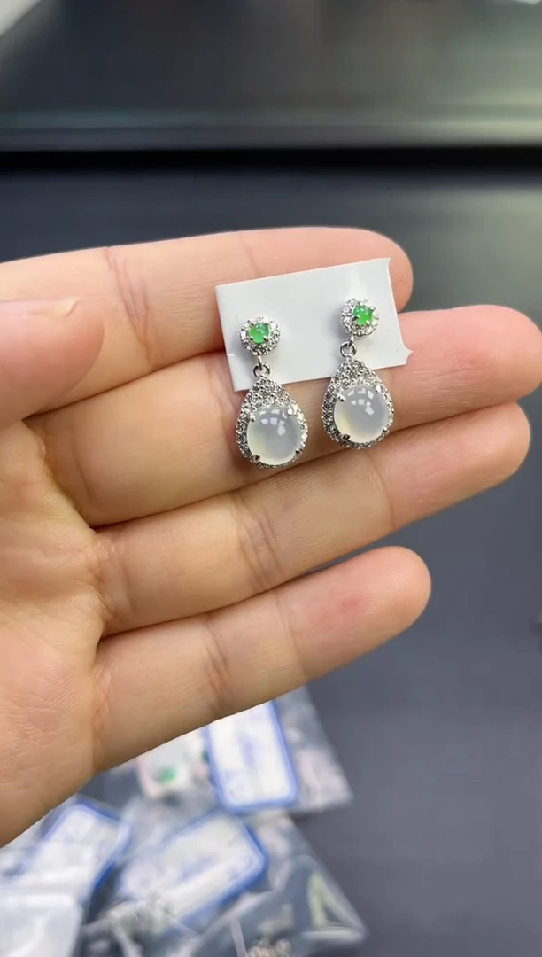 翡翠银S925镶嵌耳饰多人