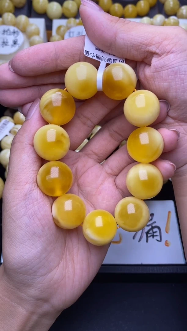 裸石琥珀未镶嵌20mm+大小姐珠宝130