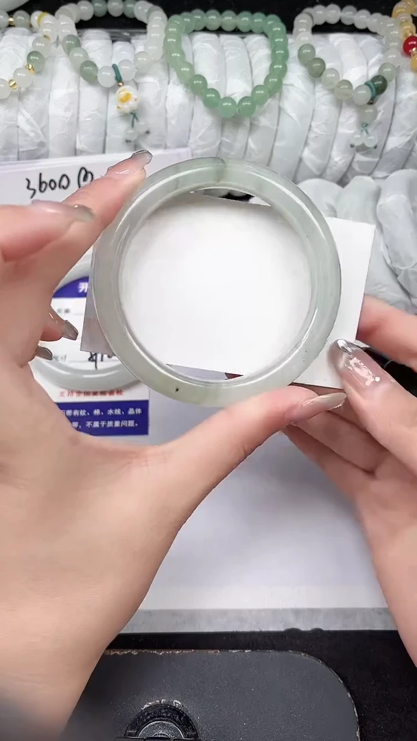 未镶嵌手镯石英质玉120-58/59