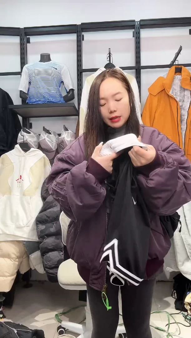 2346   编码  瑕疵直播间过款为准 尺码  ·  S