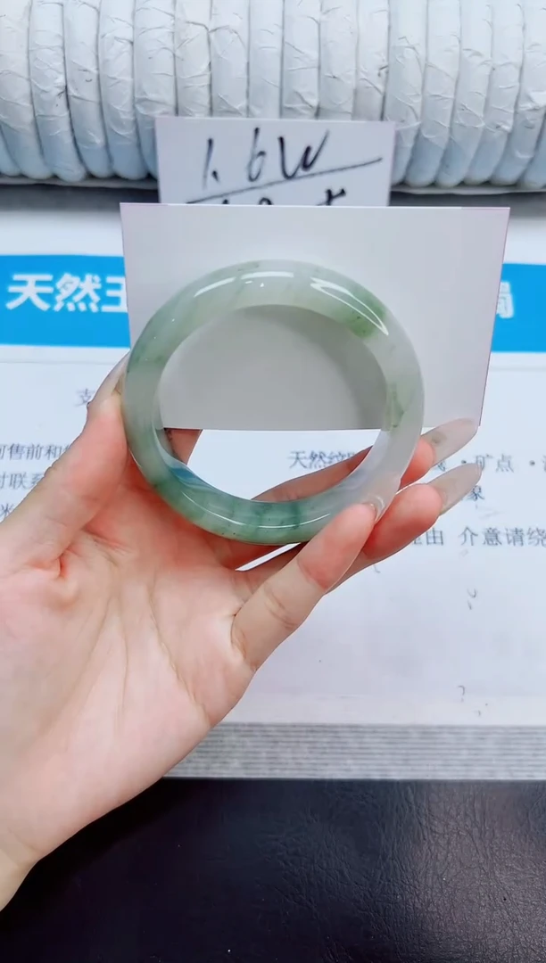 未镶嵌手镯石英质玉209/56