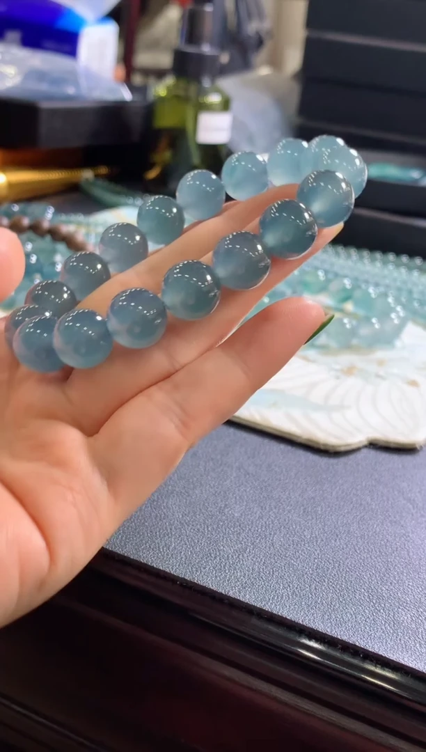 定制翡翠未镶嵌随*0398896367（卡十二*17颗*920单颗）