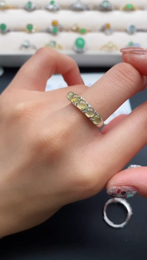 银S925镶嵌戒指翡翠22222222+4