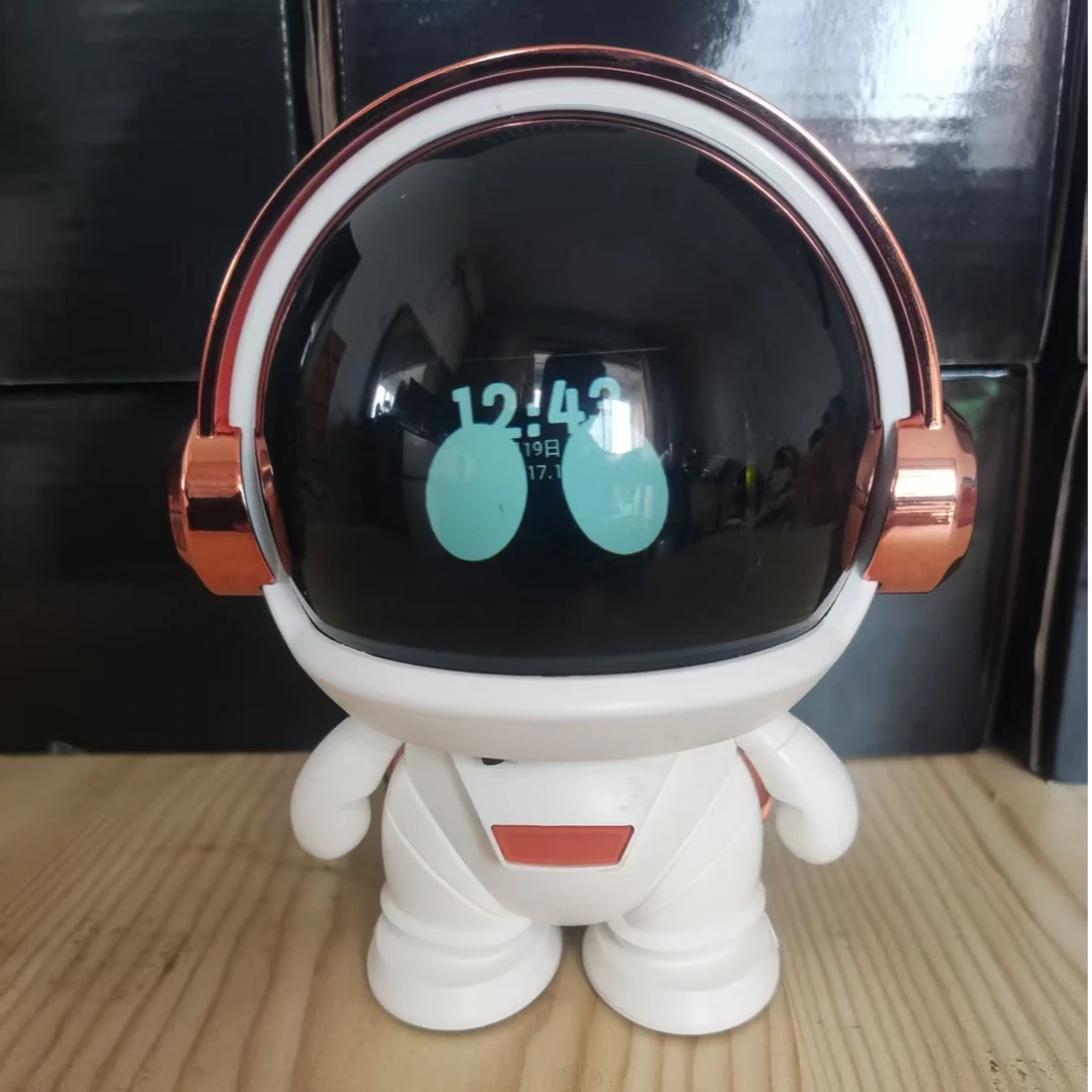 小智AI成品音响支持在线播放音乐辅导孩子作业