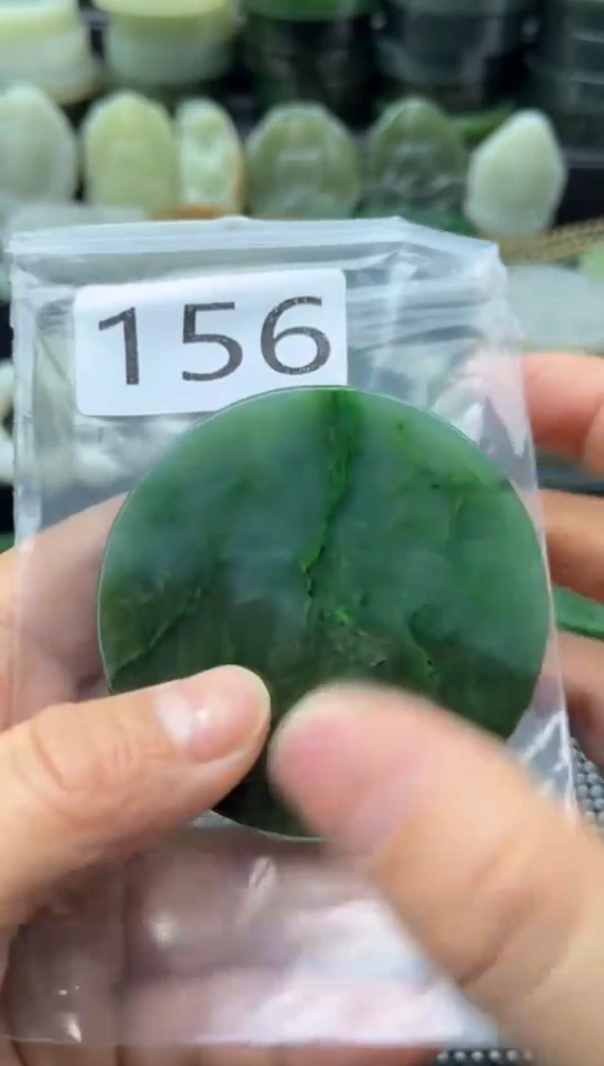 未镶嵌和田玉珠宝半成品镯芯