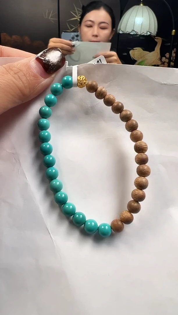 18K金镶嵌绿松石手串卡6+