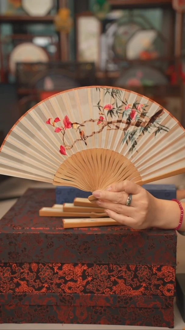 扇子折扇 苏绣绣花吊坠非遗