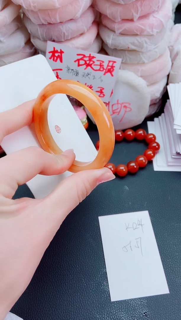 【闪购商品】石英质玉手镯未镶嵌k124-57-58