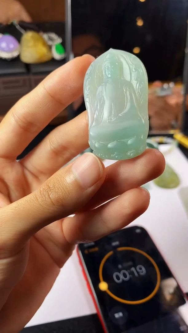 未镶嵌定制翡翠有****。5044毛货不退不换