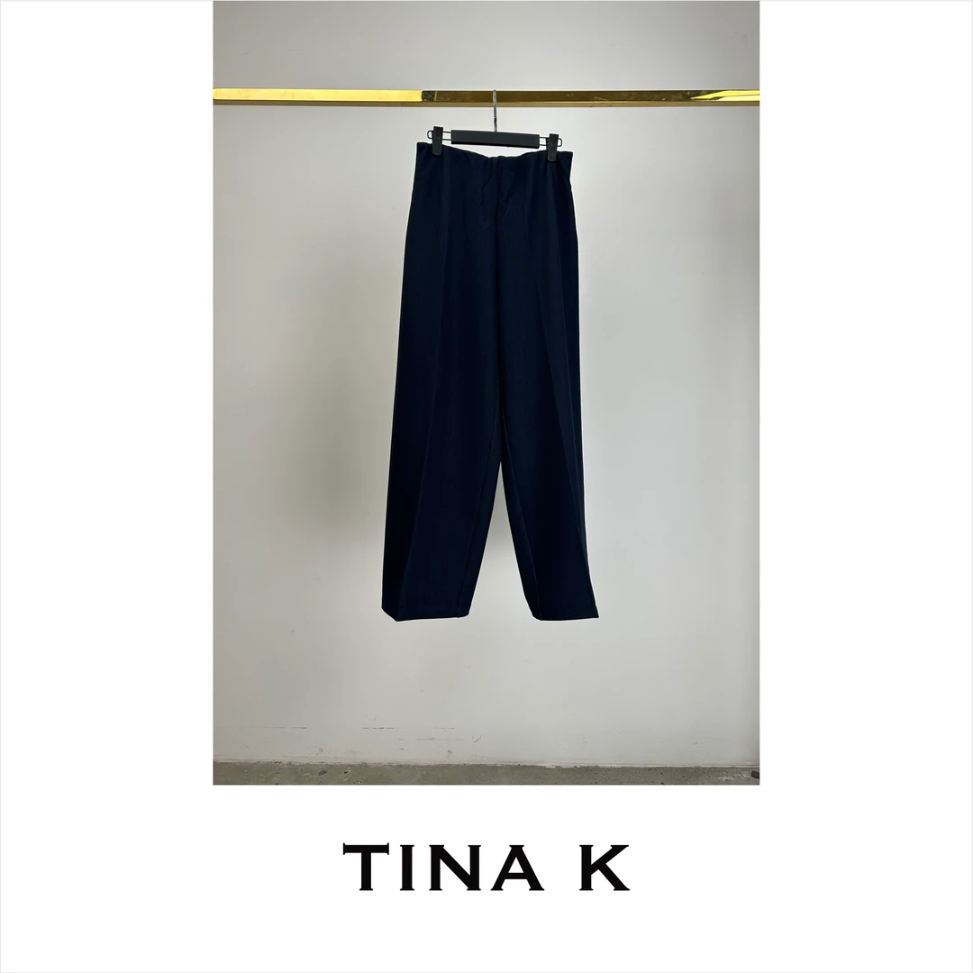 时尚百搭直筒牛仔裤KZ225031