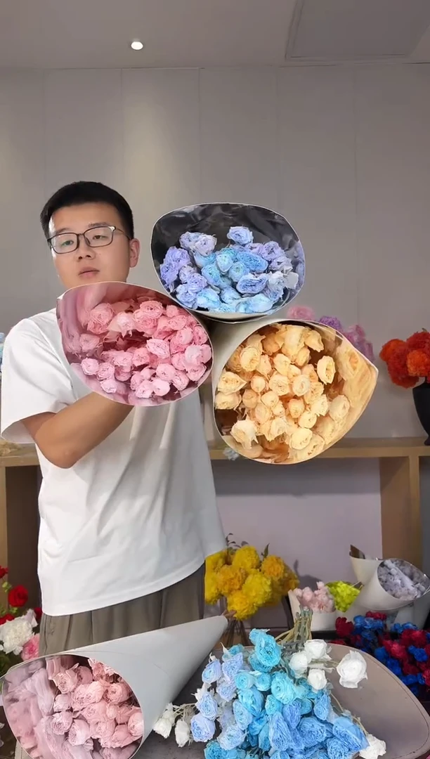 永生多头玫瑰3扎 紫罗兰/香槟/樱花粉