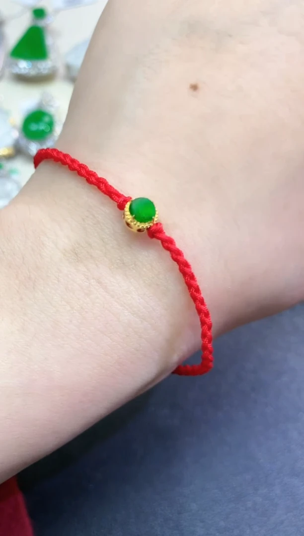 【闪购商品】翡翠手链18K金镶嵌B90   多样性一次发货