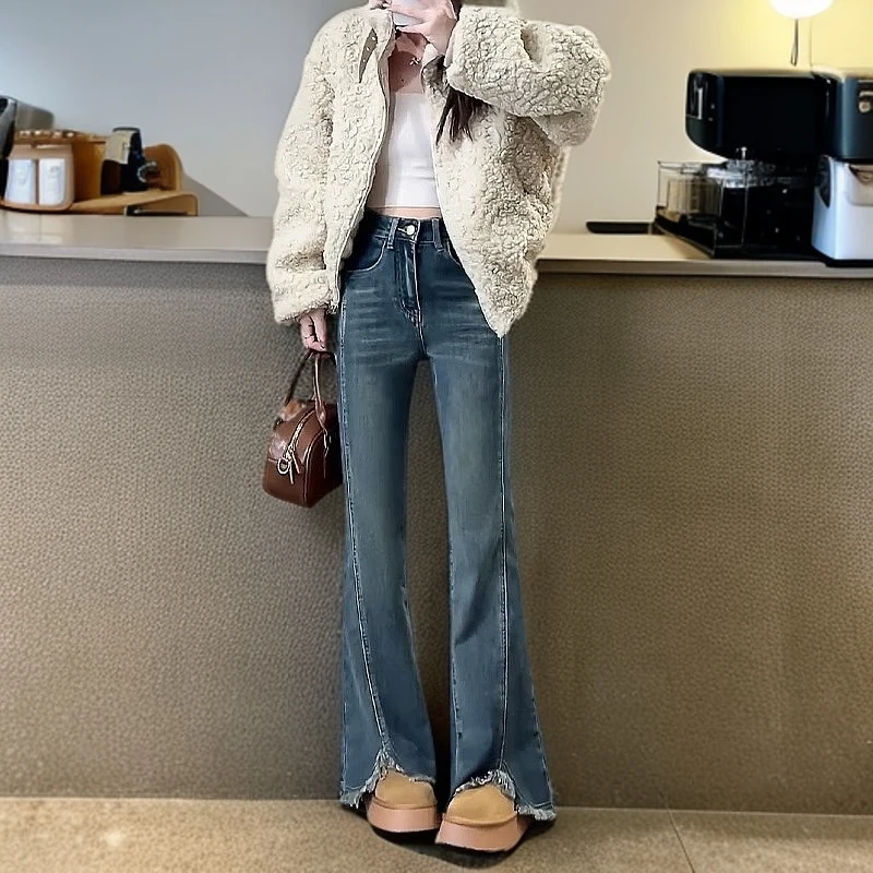 【现货+运费险】开叉微喇高腰大码胖mm弹力显瘦新款毛边喇叭牛仔裤