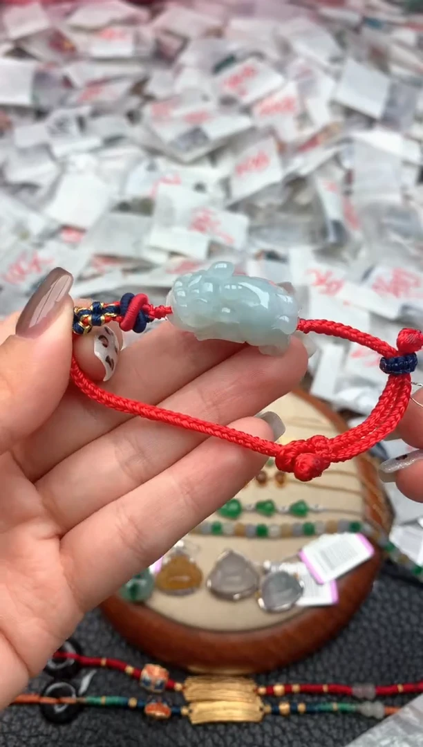 未镶嵌挂件翡翠一