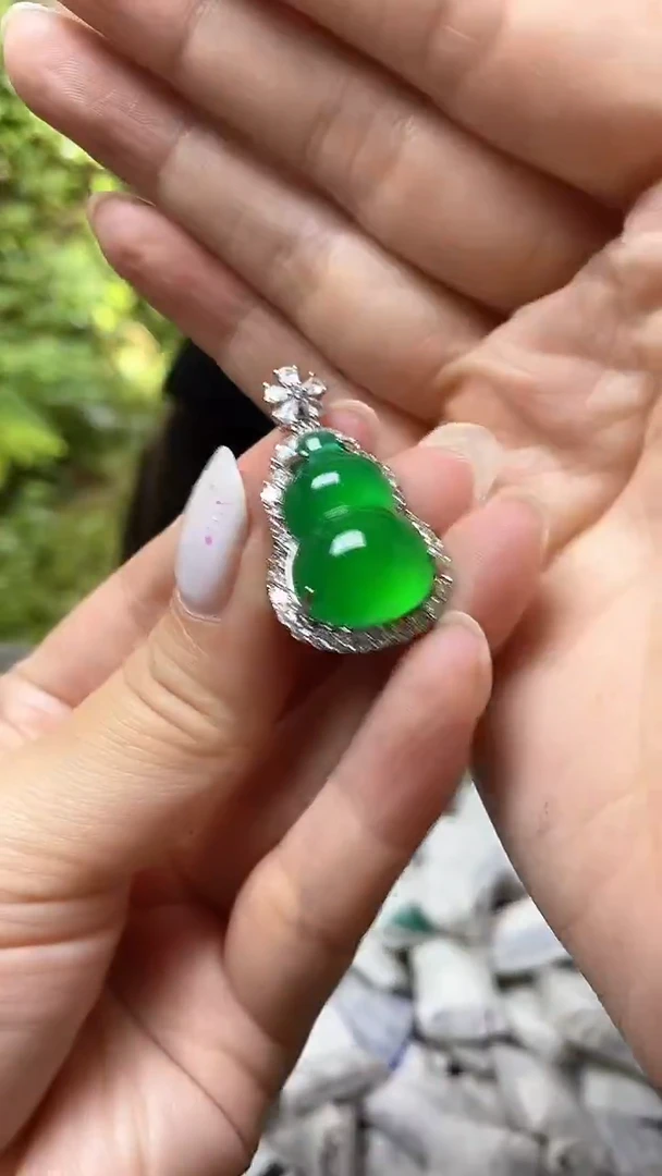 满色吊坠  所见即所得！