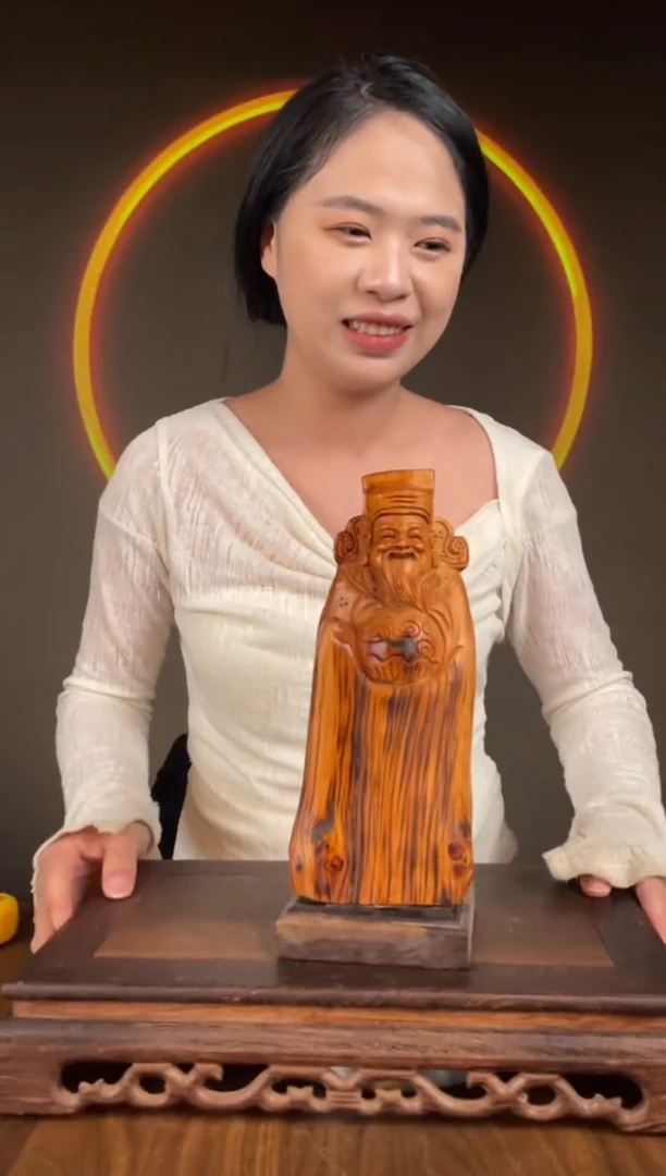 【闪购商品】柏木（崖柏）手工摆件,先抢先得!