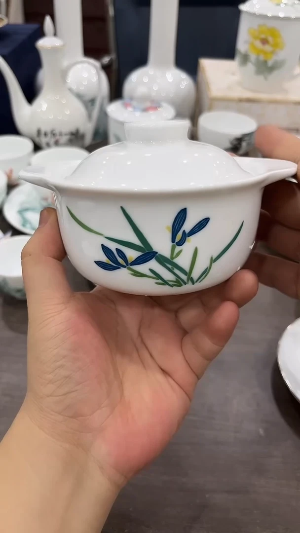 微瑕湖南醴陵釉下五彩陶瓷