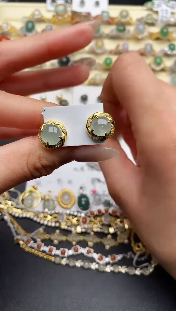 【闪购商品】翡翠戒指银S925镶嵌9999999+10