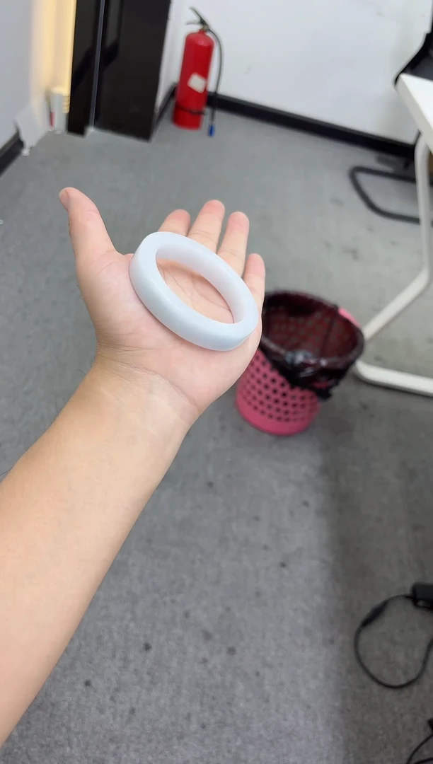 未镶嵌手镯定制翡翠手镯