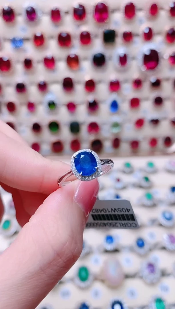 蓝宝石18K金戒指18K金镶嵌1