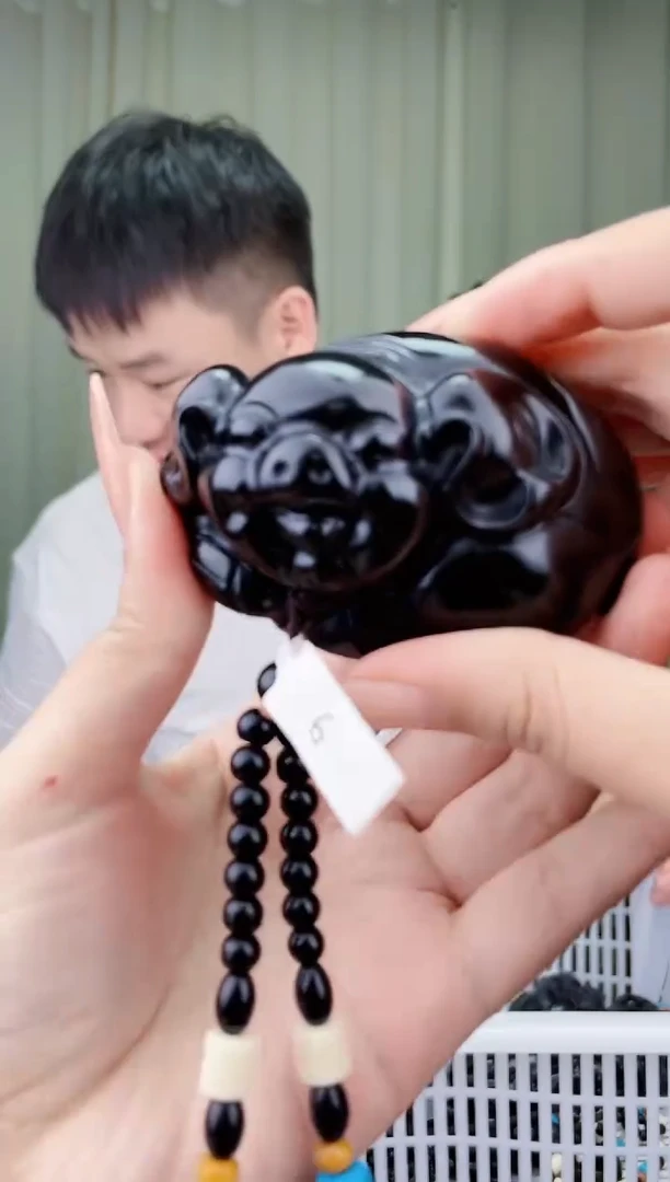 未镶嵌和田玉挂件拍一发一，多样性发货！