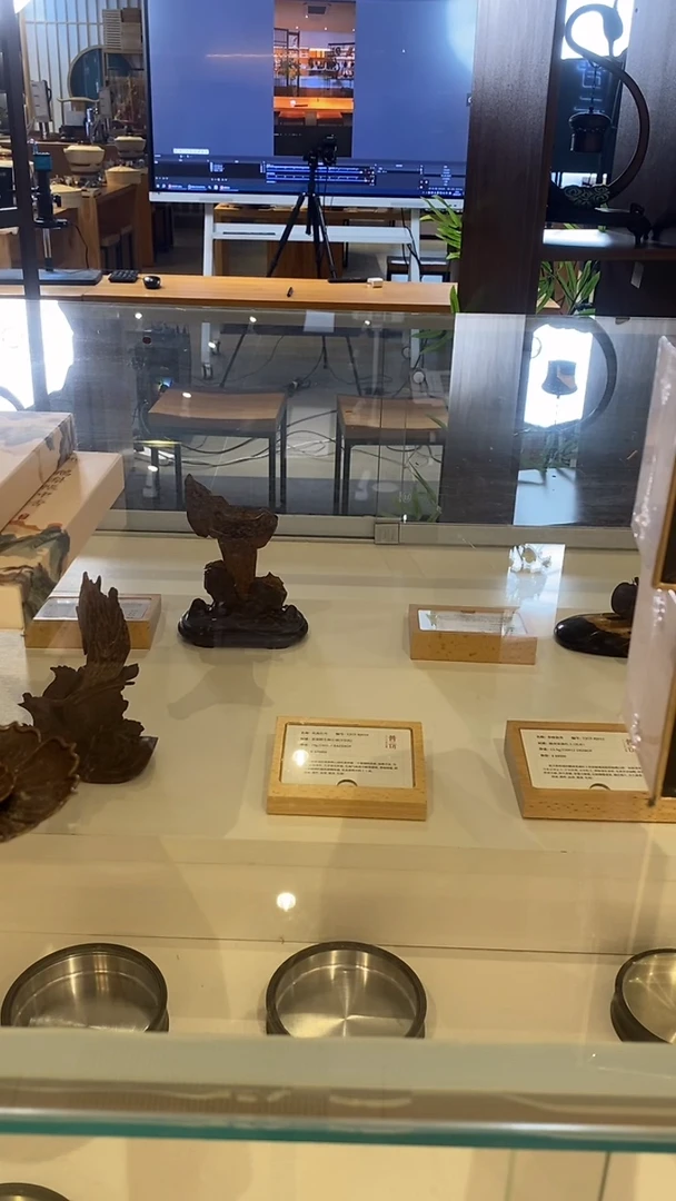 香篆1兲**貓虫漏棋楠（不凡）卧香50克-黑色PP方管装