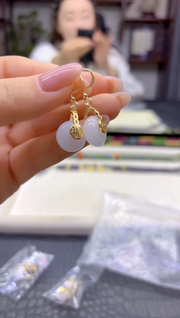 14K金镶嵌和田玉耳饰DIY款E228