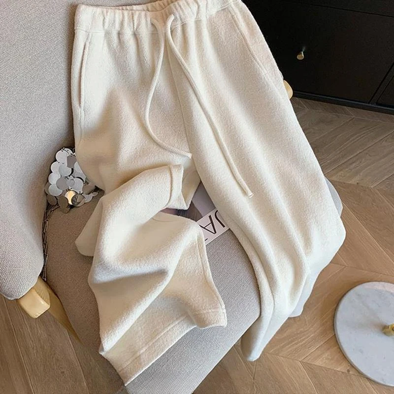白色软糯毛呢阔腿裤女秋冬季慵懒宽松显瘦糯米裤子直筒抽绳毛巾裤