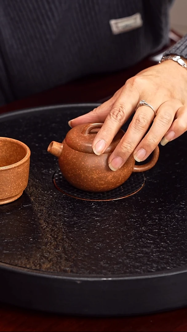 茶壶紫砂彭全中 巨轮69 絮状黄金段 180毫升