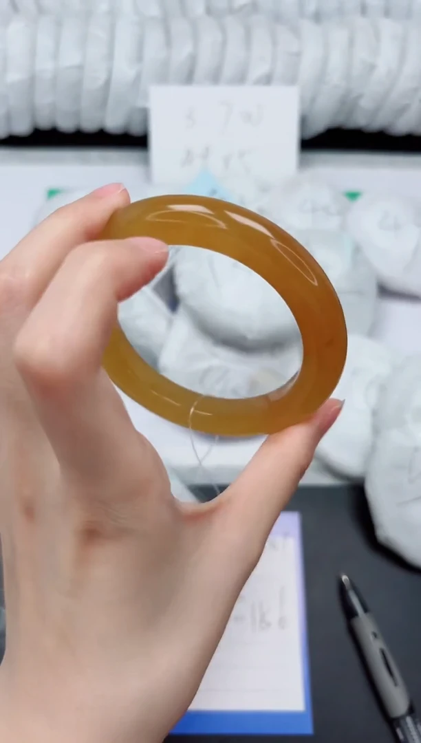 未镶嵌手镯石英质玉201-59.4HL