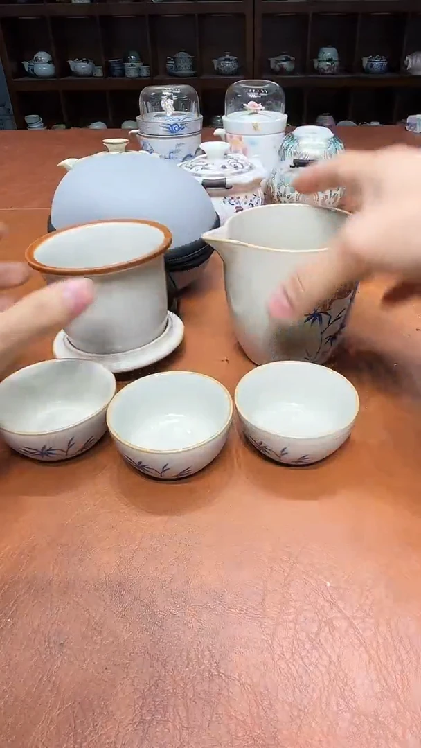 高雅艺术瓷简单清