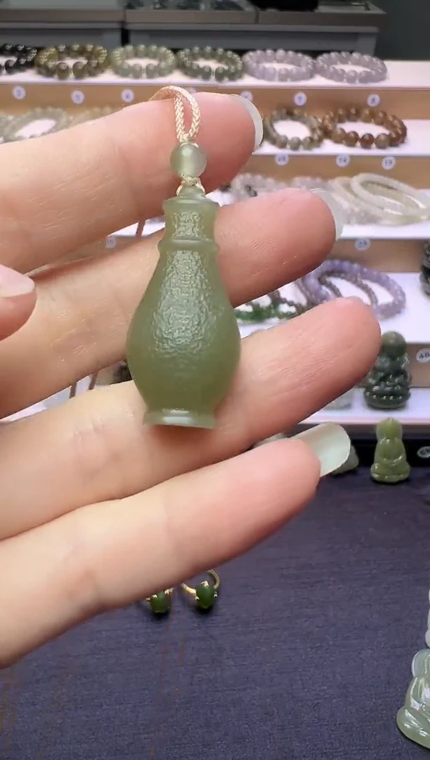 颈饰未镶嵌和田玉90号链接