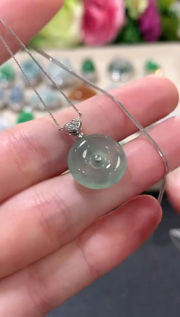 套链18K金镶嵌翡翠a52