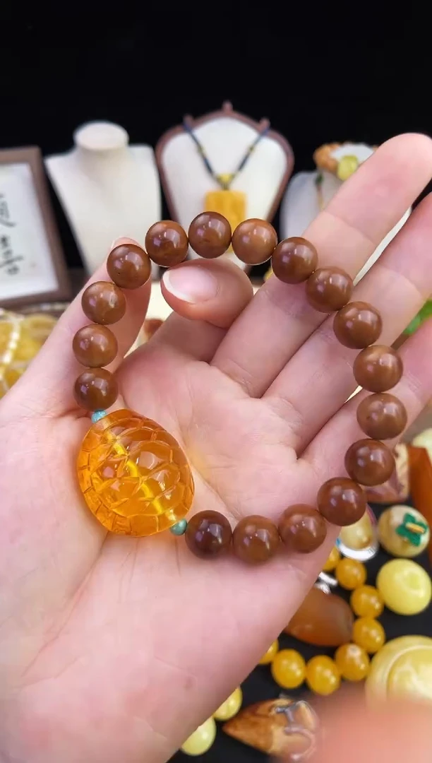 琥珀未镶嵌珠宝奇石柒月