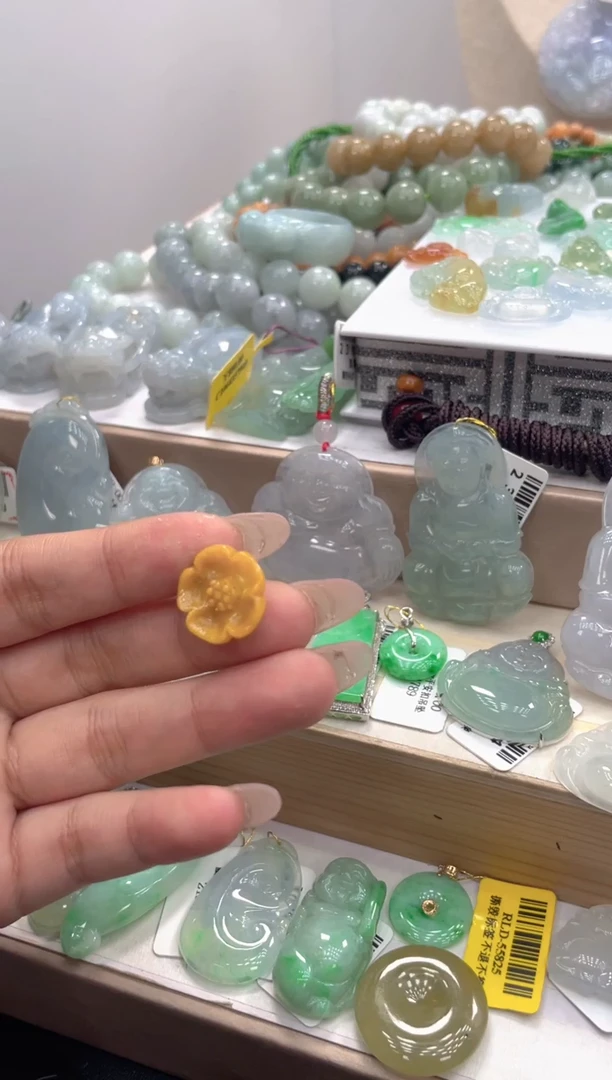 颈饰未镶嵌翡翠10101多样性发货