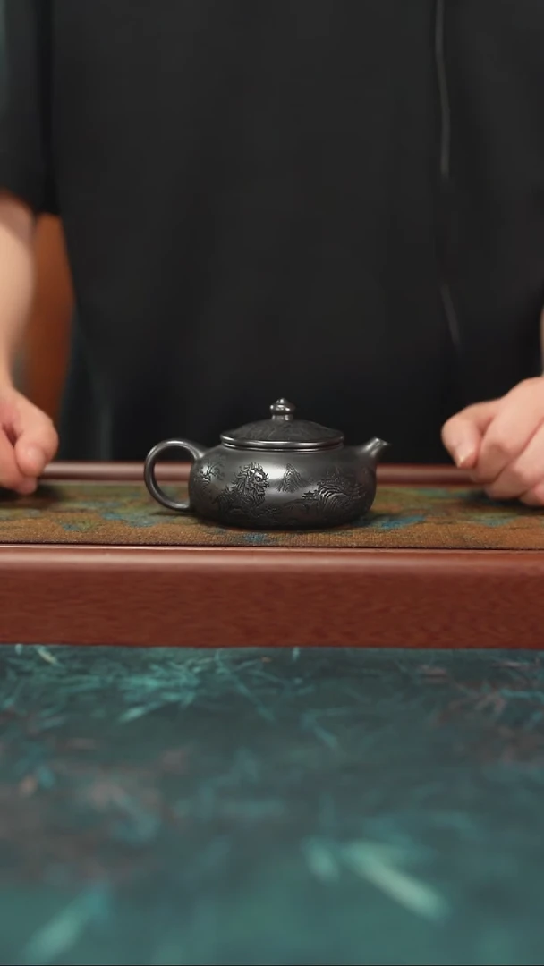 茶杯紫砂6.3 玄铁石黄     寒江  壶