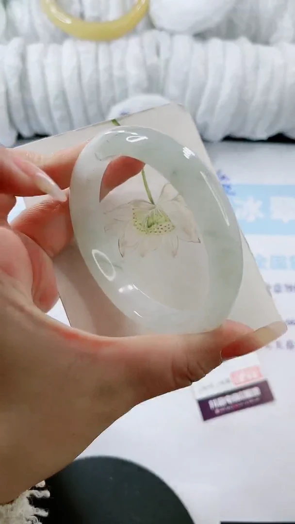 【闪购商品】石英质玉手镯未镶嵌多样性发货S711