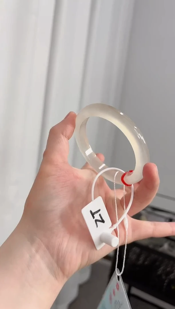 【闪购商品】玛瑙/玉髓手镯未镶嵌60-61圈