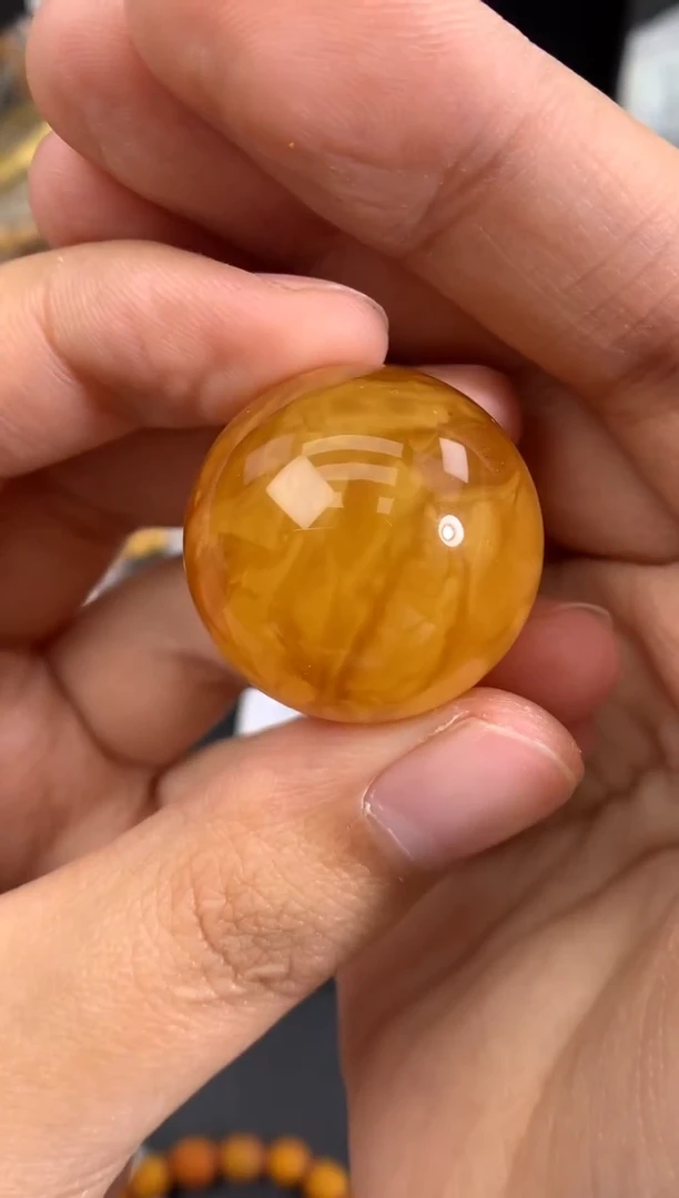 蜜蜡未镶嵌珠宝奇石1