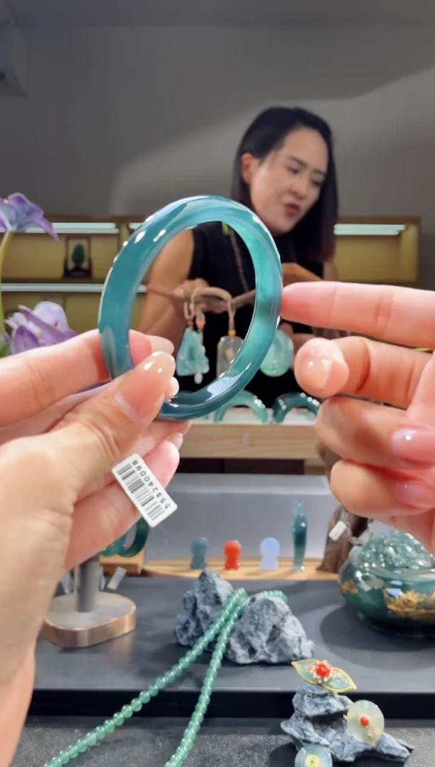 未镶嵌手镯翡翠57.4圈