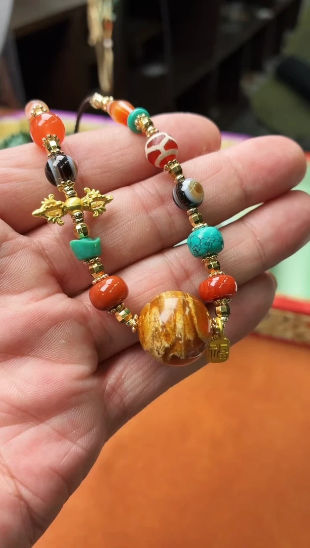 蜜蜡吊坠(赠链)未镶嵌H25