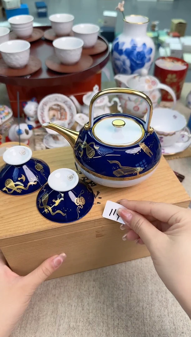 瓷片泡泡家的瓷器真好看