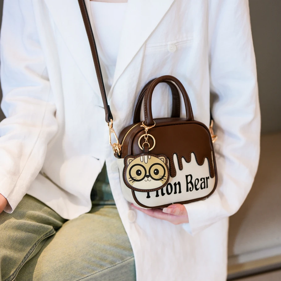 （运补+现货）高品质小猫卡手提小方包时尚百搭新款单肩斜挎手机包