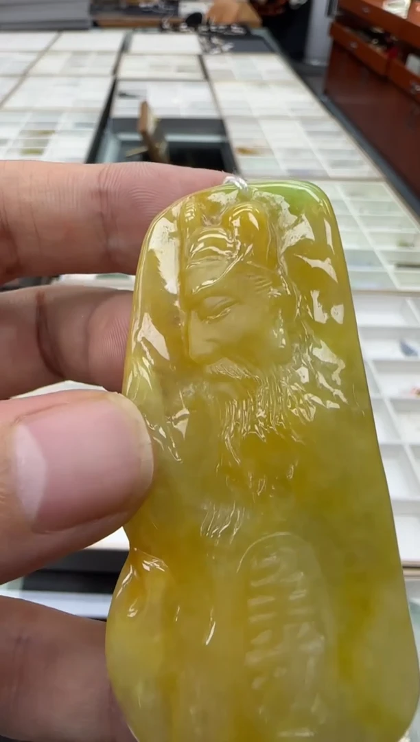 翡翠挂件未镶嵌A货翡翠多样性孤品