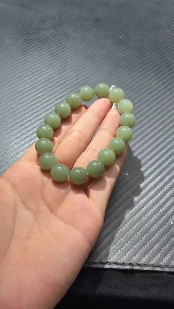 未镶嵌手链和田玉（青白玉）且末蓝卡12手串微色差