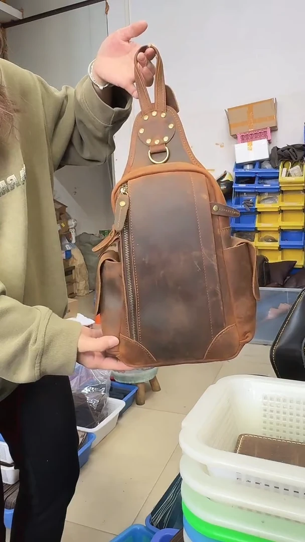 真皮牛皮疯马皮大胸包