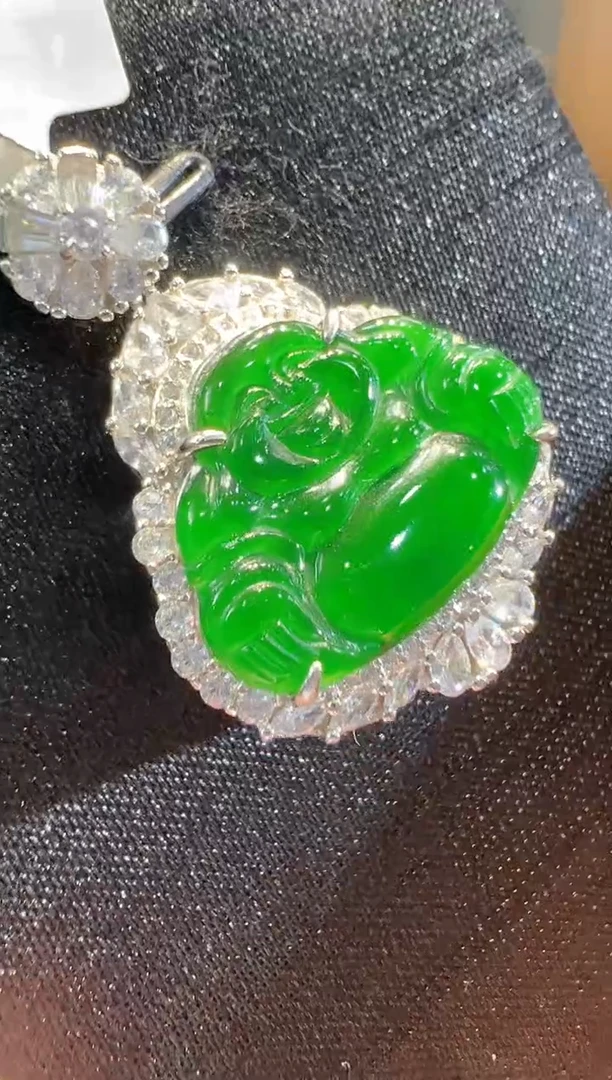 【闪购商品】翡翠吊坠(不含链)银S925镶嵌多样性发货一件