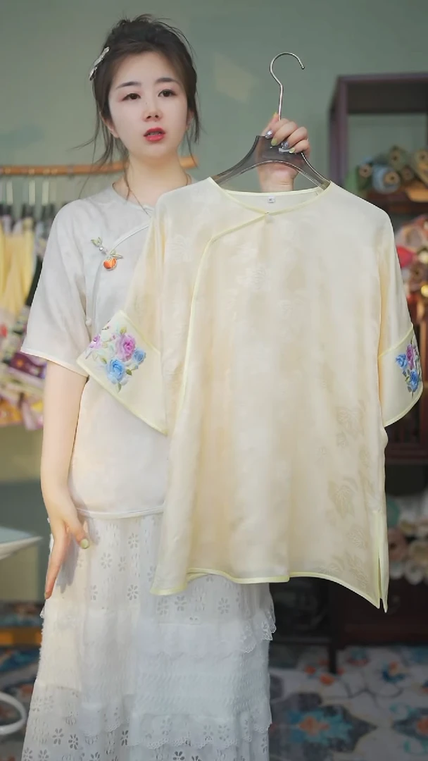 刺绣XL码140斤内百搭款上衣单层