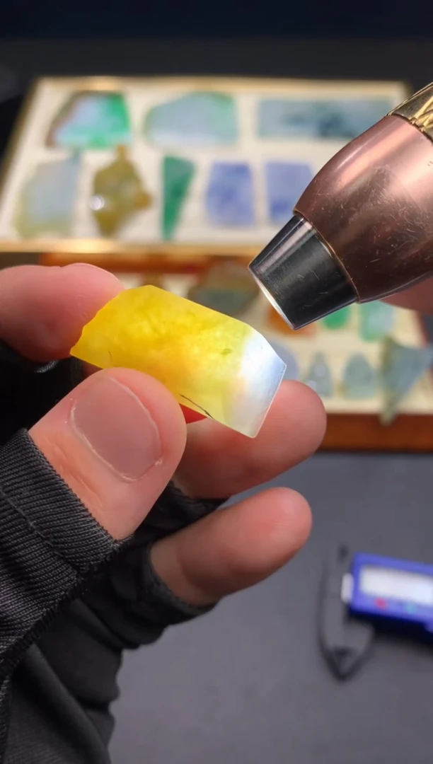 定制翡翠未镶嵌天然翡翠裸石