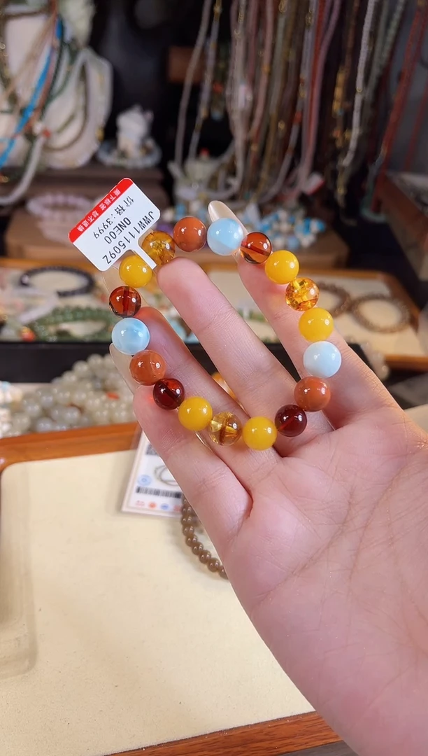 【闪购商品】蜜蜡手链未镶嵌多样性发货其一